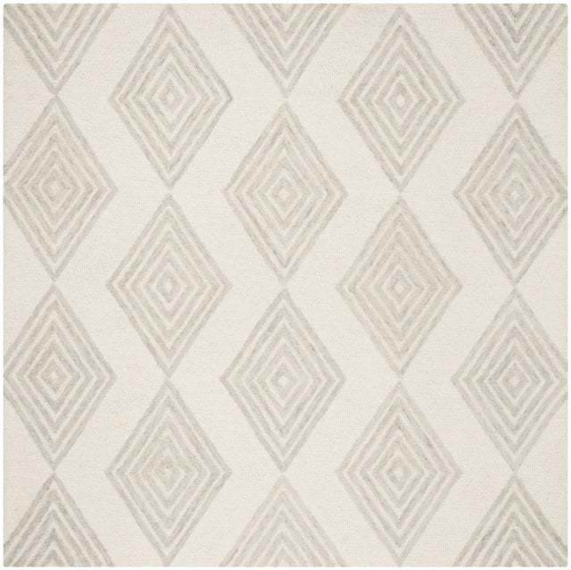 Safavieh Blossom 6'-0" x 6'-0" Rug in Ivory / Silver