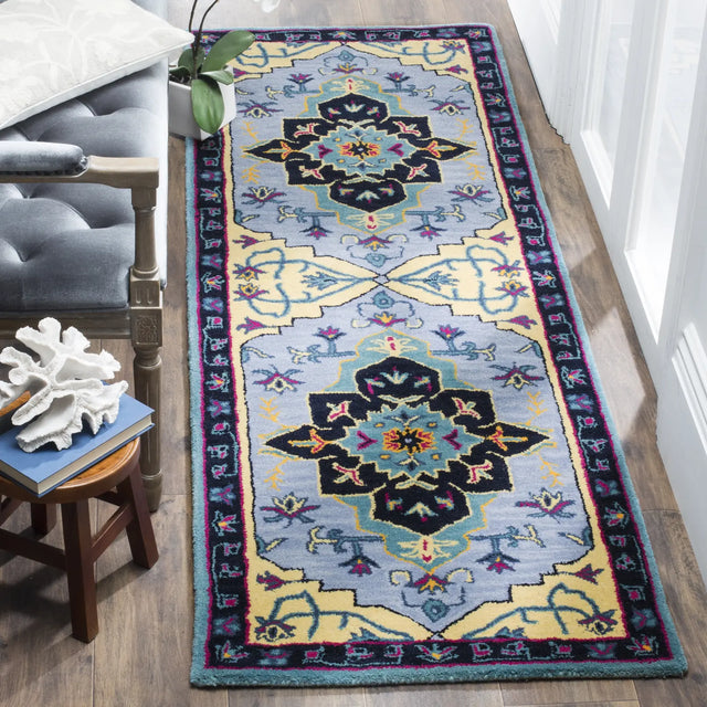 Safavieh Bellagio 2'-3" x 7'-0" Rug in Light Blue / Multi