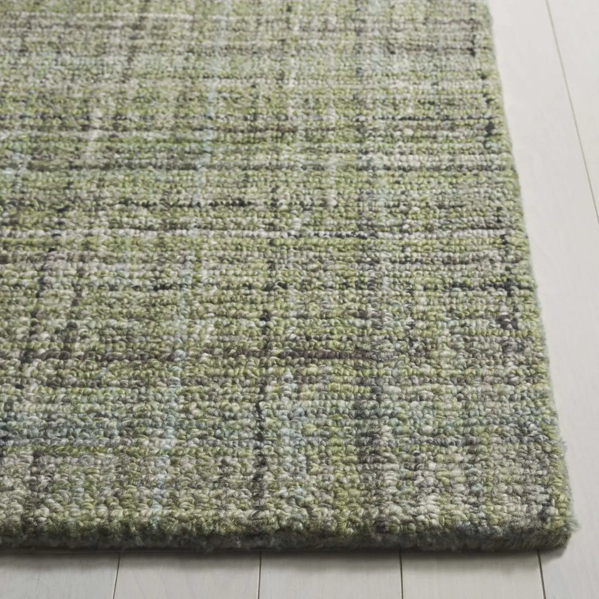 Safavieh Abstract 4'-0" x 6'-0" Rug in Green
