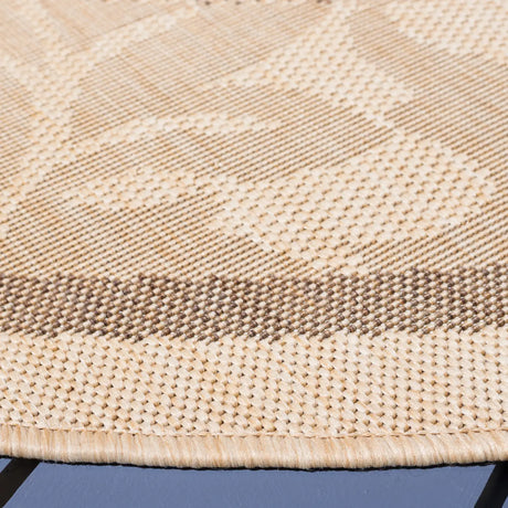 Safavieh Courtyard 6'-7" x 6'-7" Rug in Natural / Brown