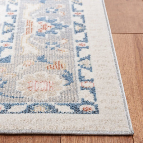 Safavieh Bayside 4'-0" x 6'-0" Rug in Beige / Blue