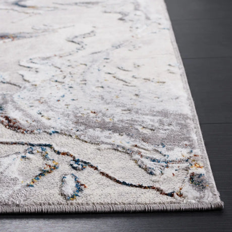 Safavieh Amelia 4'-5" x 6'-5" Rug in Grey / Blue Gold