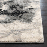 Safavieh Retro 5'-3" x 8'-0" Rug in Cream / Grey