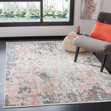 Safavieh Shivan 4'-0" x 6'-0" Rug in Ivory / Grey