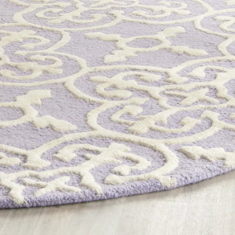 Safavieh Cambridge 6'-0" x 6'-0" Rug in Lavander / Ivory