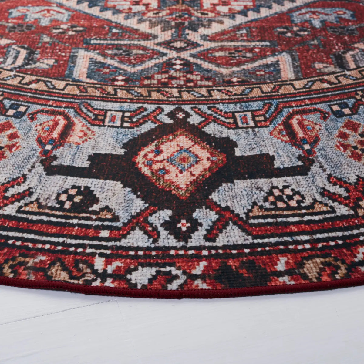 Safavieh Tucson 6'-0" x 6'-0" Rug in Rust / Blue