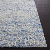 Safavieh Metro 4'-0" x 6'-0" Rug in Blue / Ivory