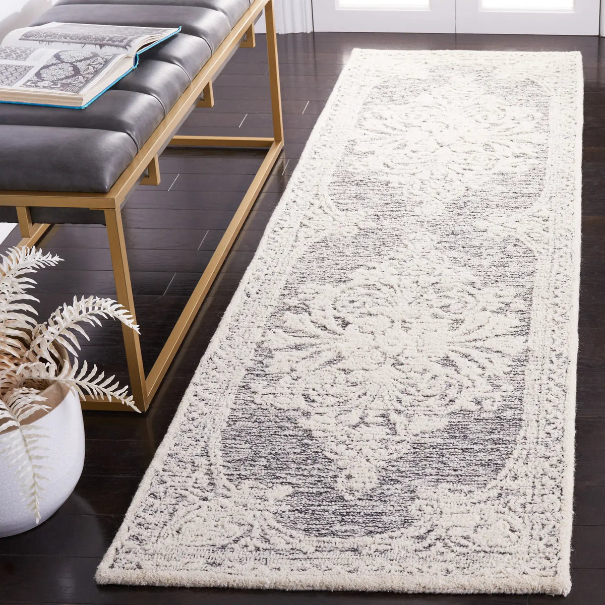 Safavieh Metro 2'-3" x 8'-0" Rug in Ivory / Black