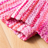Safavieh Montauk 4'-0" x 6'-0" Rug in Pink