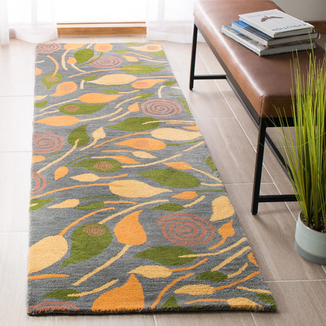 Safavieh Soho 2'-6" x 8'-0" Rug in Grey / Multi