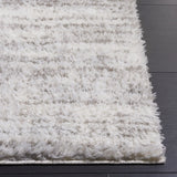 Safavieh Tahoe Shag 4'-0" x 6'-0" Rug in Ivory / Grey