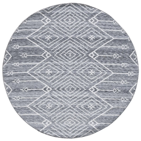 Safavieh Kilim 6'-0" x 6'-0" Rug in Grey / Ivory