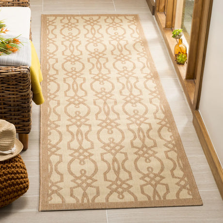 Safavieh Martha Stewart 2'-7" x 8'-2" Rug in Hickory