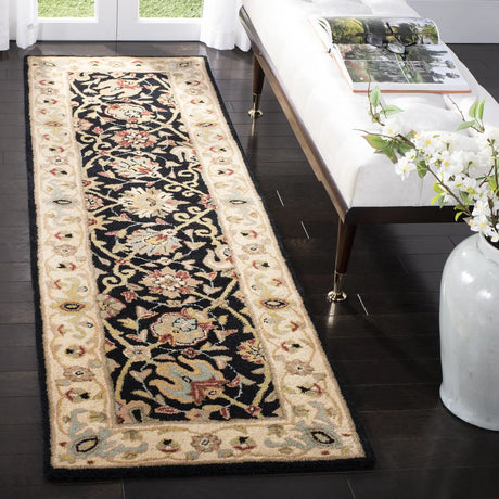 Safavieh Antiquity 2'-3" x 10'-0" Rug in Black