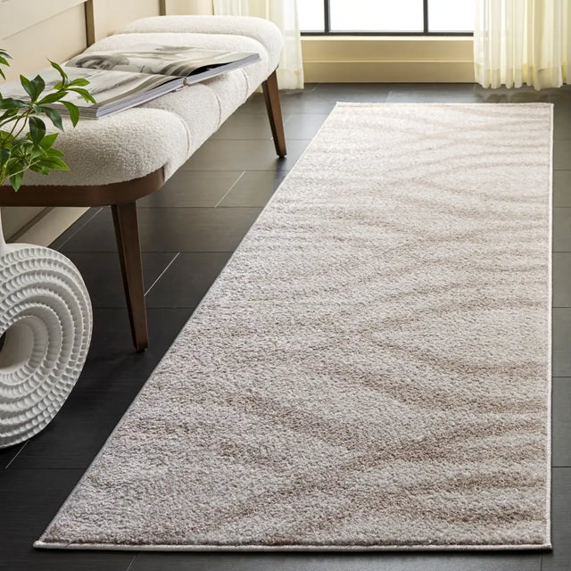 Safavieh Adirondack 2'-6" x 8'-0" Rug in Beige / Taupe