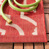Safavieh Courtyard 4'-0" x 5'-7" Rug in Red / Bone