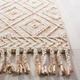 Safavieh Natura 4'-0" x 6'-0" Rug in Ivory / Red