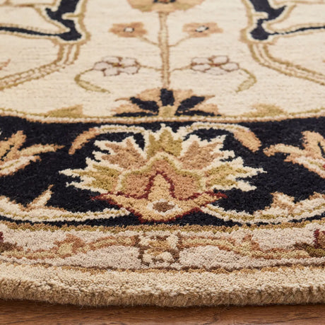 Safavieh Heritage 6'-0" x 6'-0" Rug in Ivory / Black