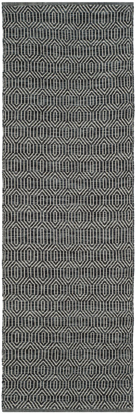 Safavieh Montauk 2'-3" x 7'-0" Rug in Ivory / Dark Grey