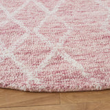 Safavieh Metro 6'-0" x 6'-0" Rug in Pink / Ivory