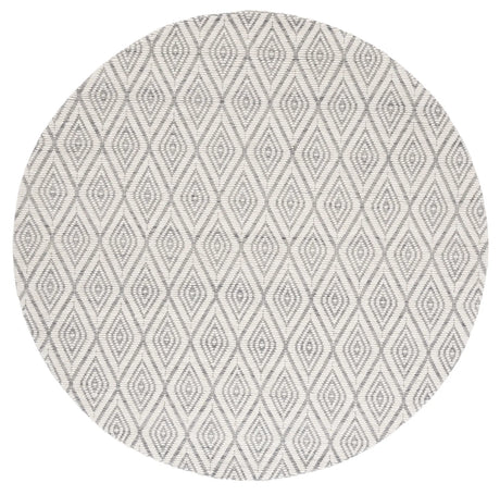 Safavieh Marbella 6'-0" x 6'-0" Rug in Grey / Ivory
