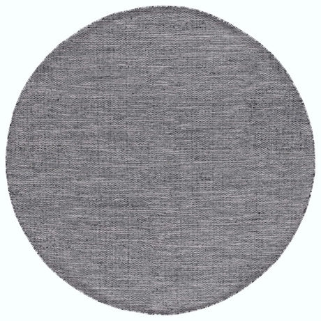Safavieh Montauk 6'-0" x 6'-0" Rug in Black / Ivory