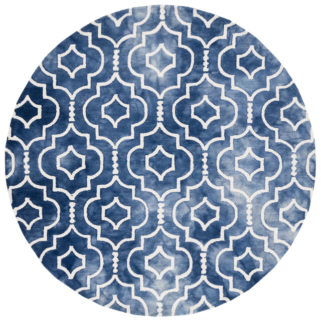 Safavieh Dip Dye 7'-0" x 7'-0" Rug in Navy / Ivory