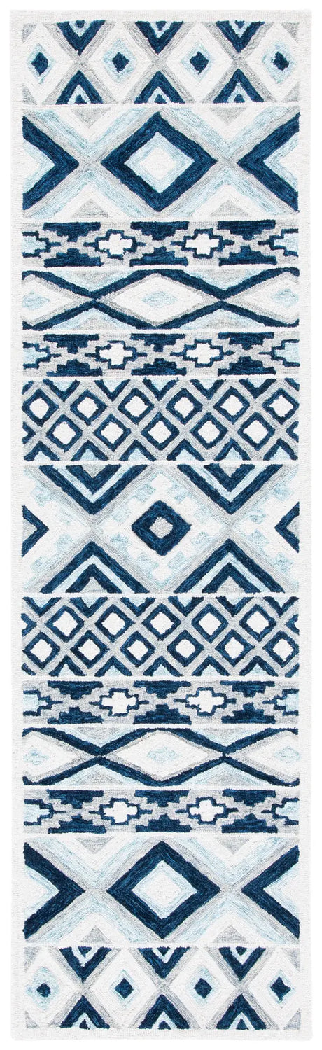 Safavieh Roslyn 2'-3" x 8'-0" Rug in Blue / White