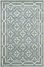 Safavieh Mosaic 4'-0" x 6'-0" Rug in Blue / Beige