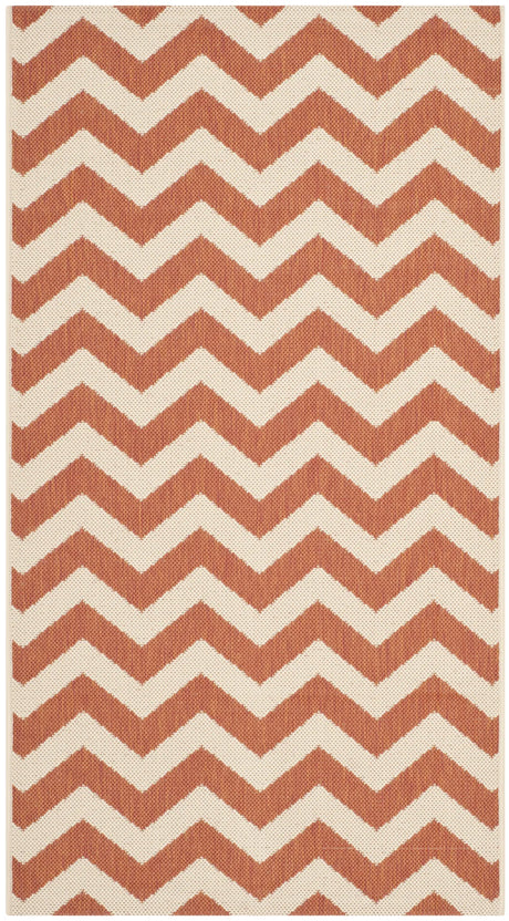 Safavieh Courtyard 2'-7" x 5'-0" Rug in Terracotta / Beige