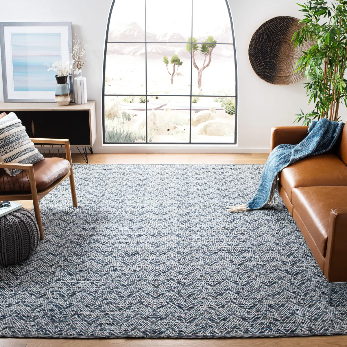 Safavieh Kilim 8'-0" x 10'-0" Rug in Navy