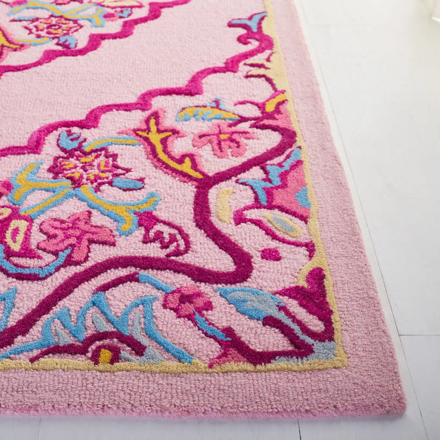 Safavieh Bellagio 4'-0" x 6'-0" Rug in Pink / Multi