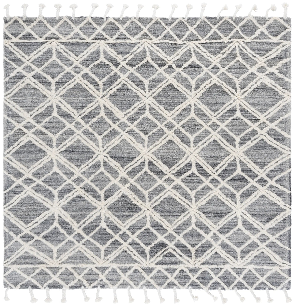 Safavieh Casablanca 7'-0" x 7'-0" Rug in Grey / Ivory