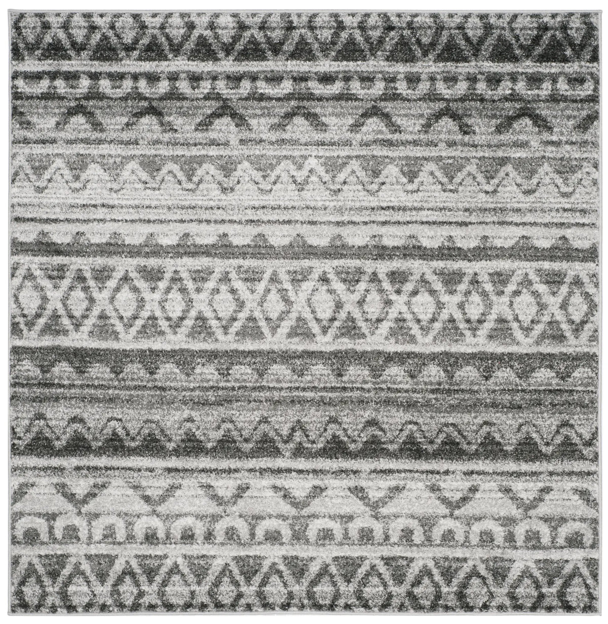 Safavieh Adirondack 6'-0" x 6'-0" Rug in Ivory / Charcoal