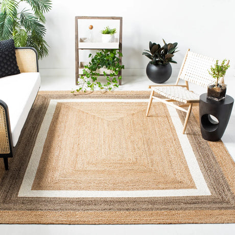 Safavieh Natural Fiber 10'-0" x 14'-0" Rug in Natural / Grey/Ivory