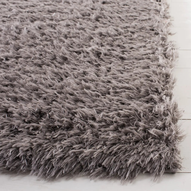 Safavieh Madrid Shag 200 5'-3" x 7'-6" Rug in Charcoal