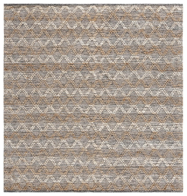 Safavieh Natural Fiber 6'-0" x 6'-0" Rug in Natural / Black