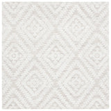 Safavieh Micro-Loop 5'-0" x 5'-0" Rug in Beige / Brown