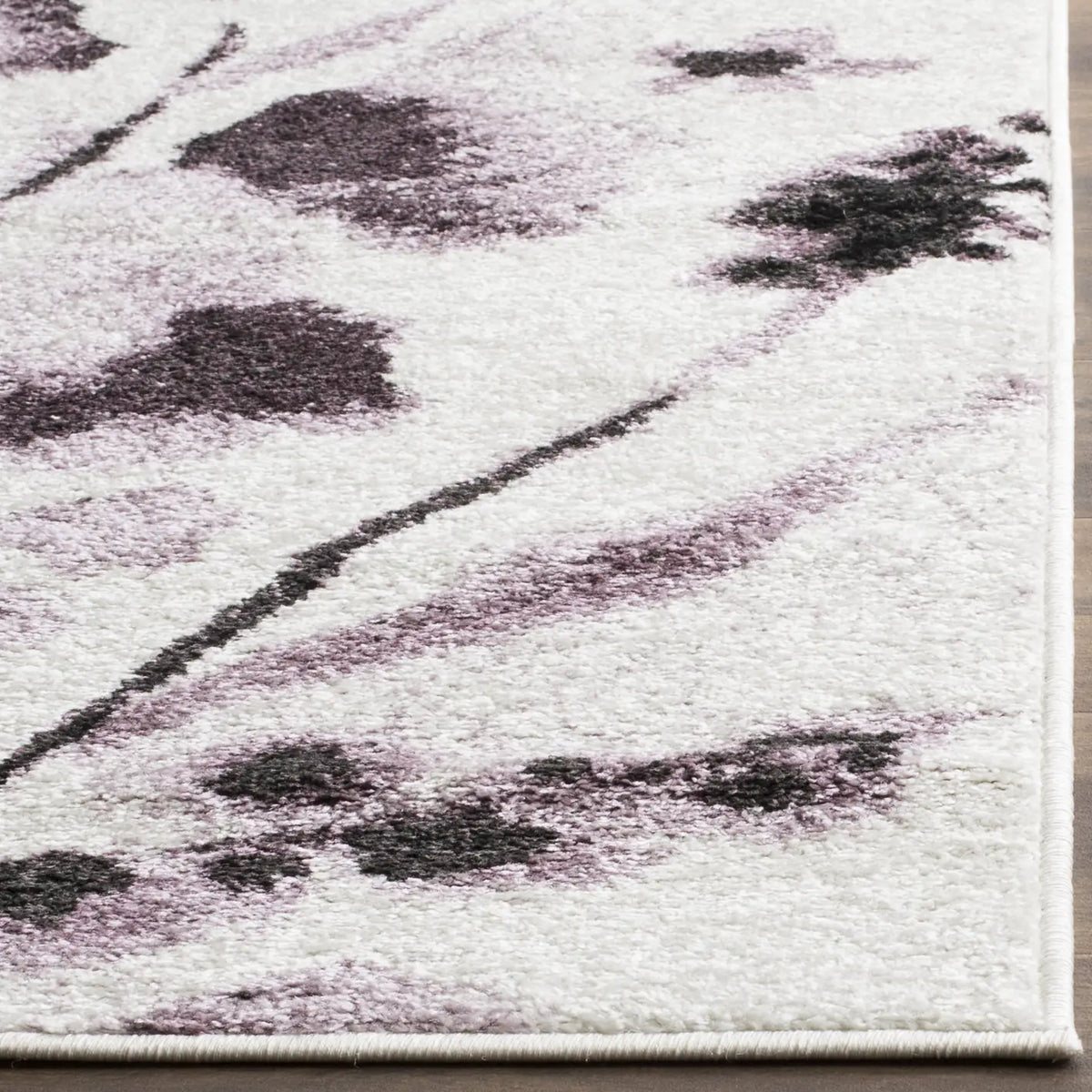 Safavieh Adirondack 5'-1" x 7'-6" Rug in Ivory / Purple