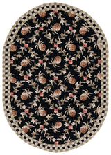 Safavieh Chelsea 4'-6" x 6'-6" Rug in Black / Ivory
