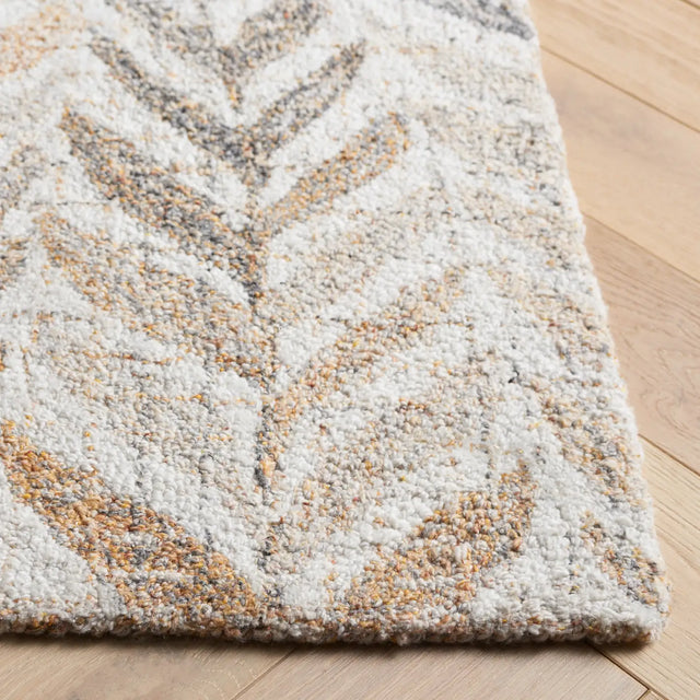 Safavieh Renewal 4'-0" x 6'-0" Rug in Beige / Grey