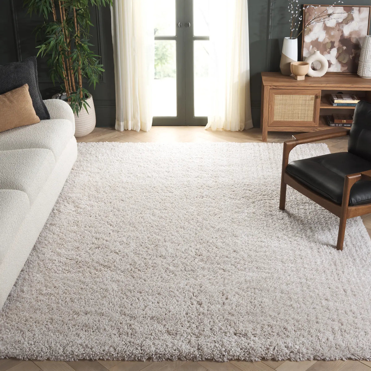 Safavieh Shag 9'-6" x 13'-6" Rug in Ivory