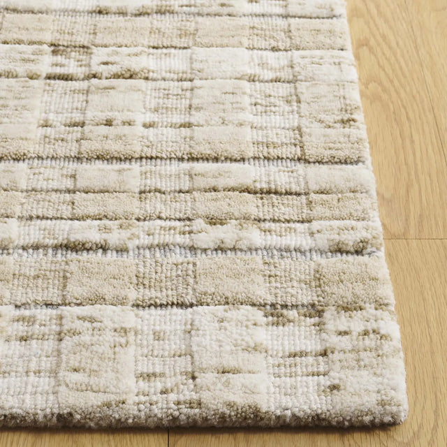 Safavieh Element 4'-0" x 6'-0" Rug in Beige