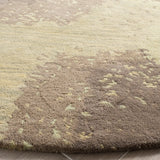Safavieh Soho 6'-0" x 6'-0" Rug in Sage / Multi