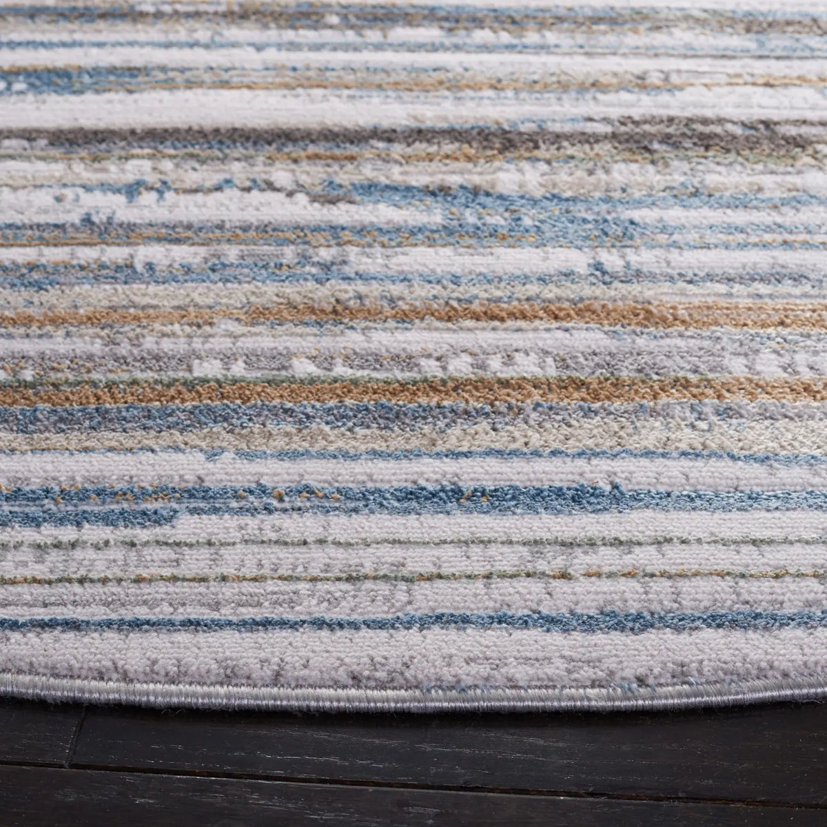 Safavieh Bel Air 6'-7" x 6'-7" Rug in Beige / Grey