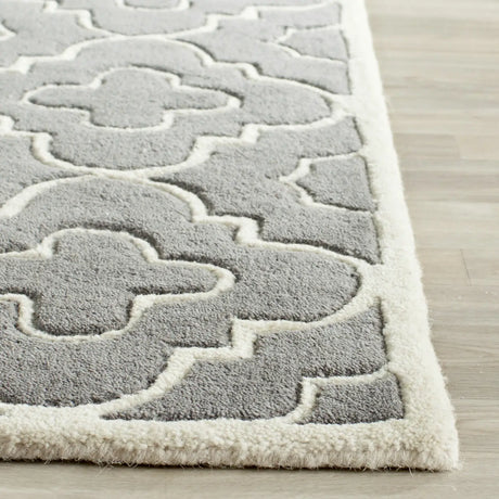Safavieh Chatham 2'-3" x 11'-0" Rug in Dark Grey / Ivory