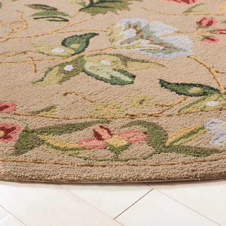 Safavieh Chelsea 5'-6" x 5'-6" Rug in Beige