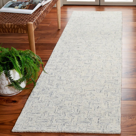Safavieh Micro-Loop 2'-3" x 9'-0" Rug in Grey / Ivory