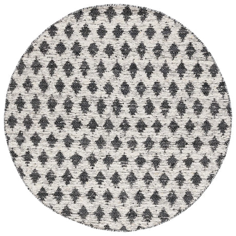 Safavieh Natura 6'-0" x 6'-0" Rug in Beige / Black