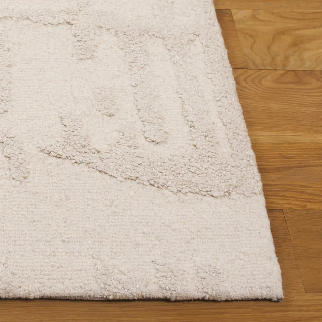 Safavieh Mykonos 4'-0" x 6'-0" Rug in Ivory / Beige
